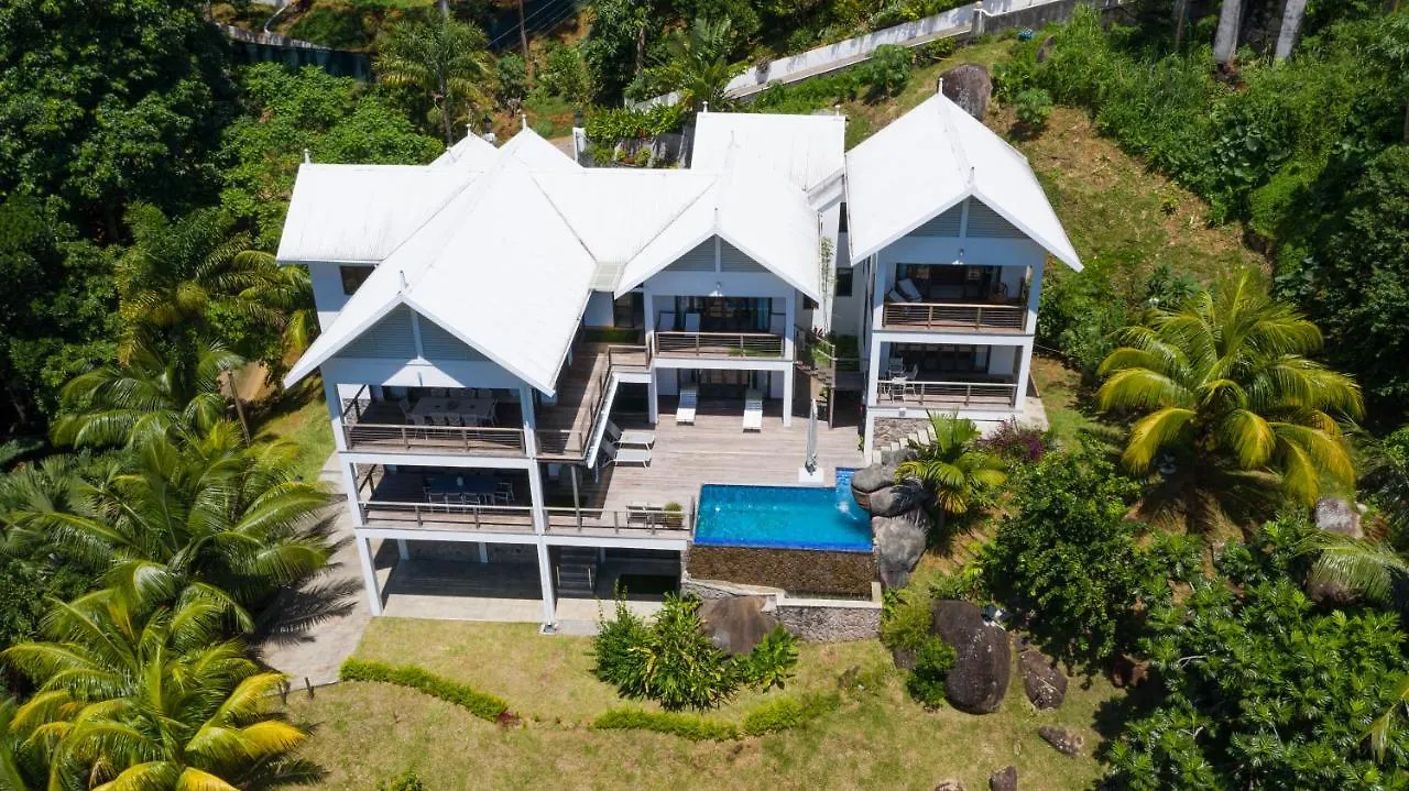 Coconut Climb Villa Misere