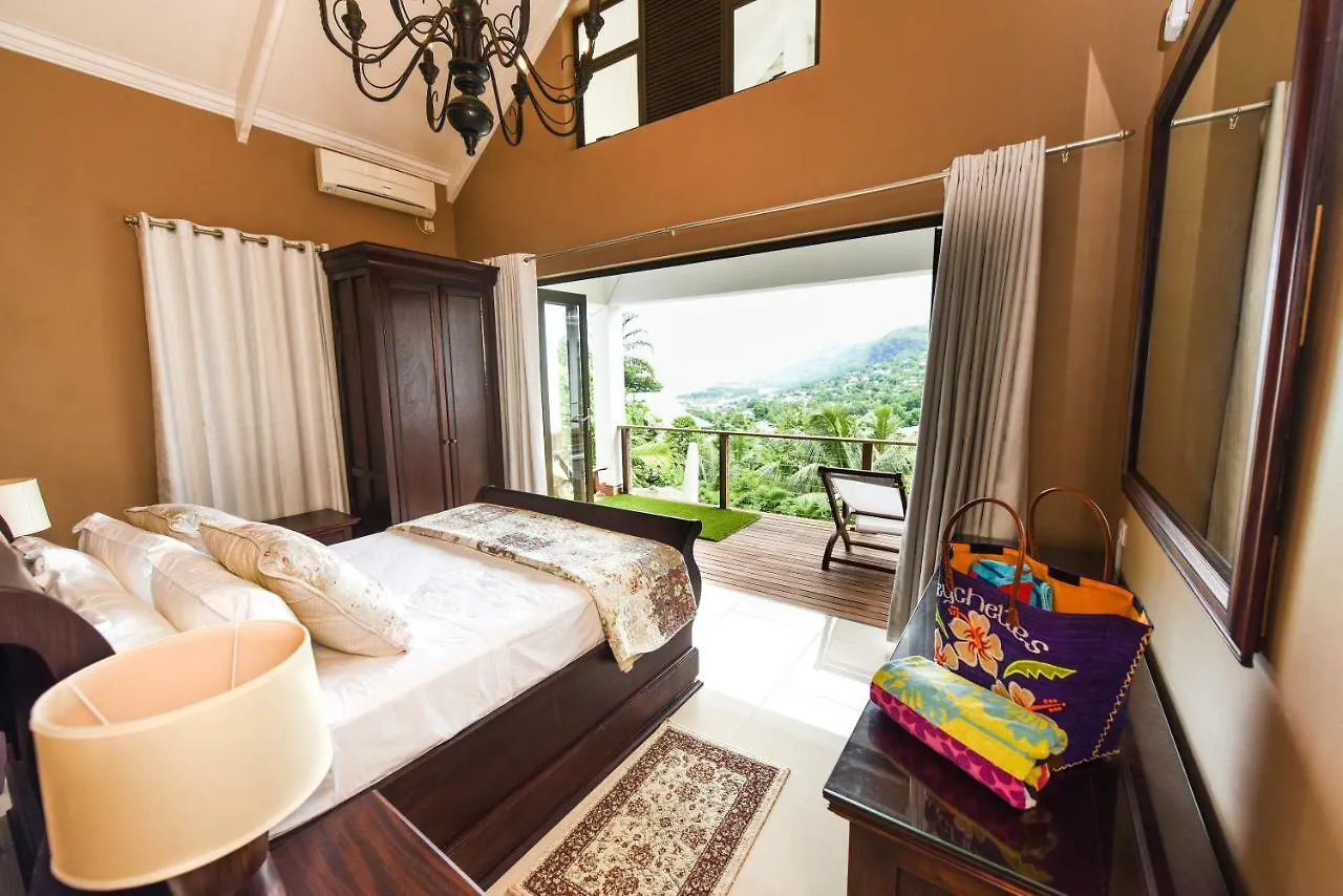 Coconut Climb Villa Misere